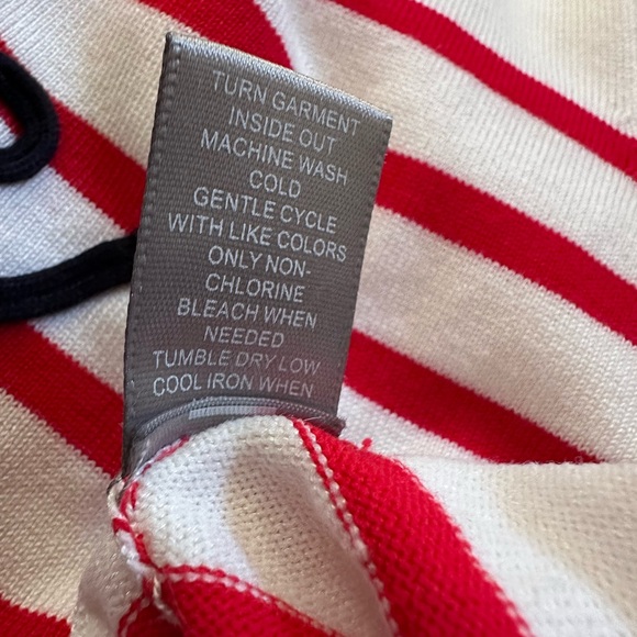 Red & White Striped ‘love’ Sweater - Picture 9 of 9